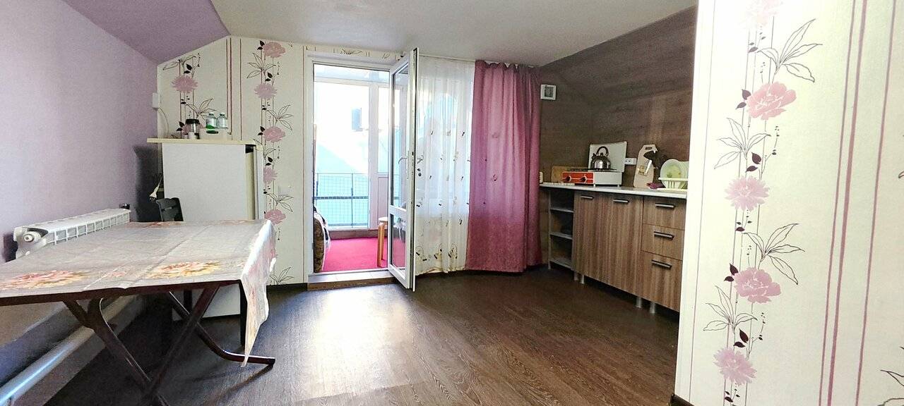 Фотографии номера Семейный номер с террасой в Гостинице Домик у моря Анапа