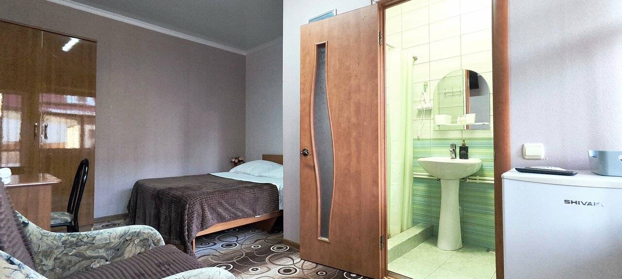 Фотографии номера Двухместный номер с 1 кроватью в Гостинице Домик у моря Анапа