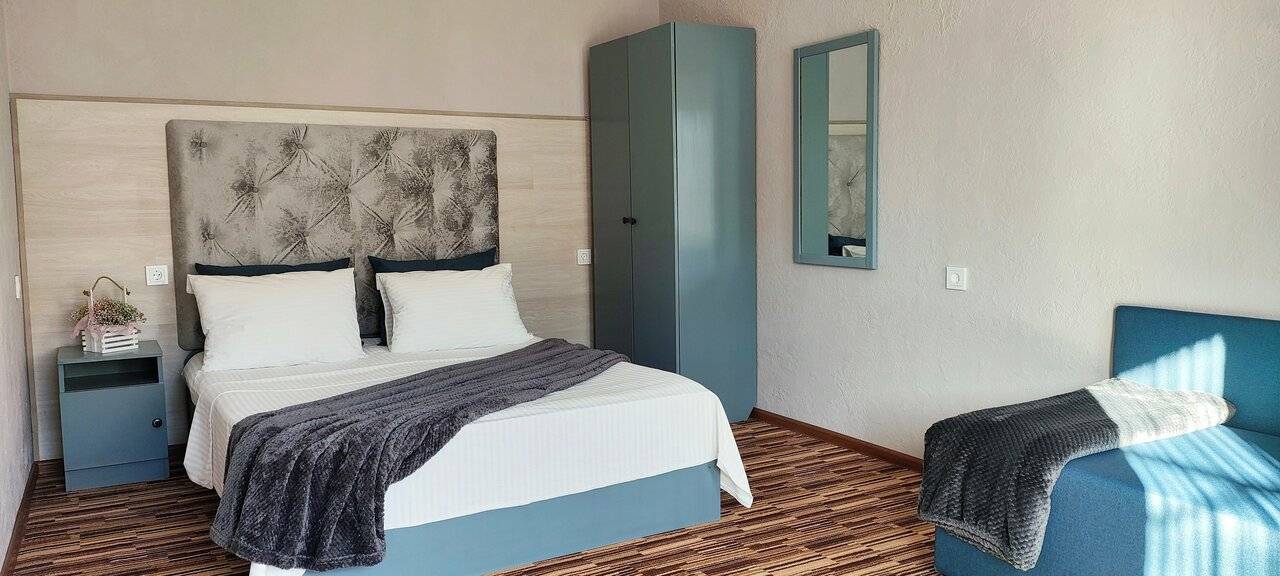 Фотографии номера Трехместный номер в Гостинице Домик у моря Анапа