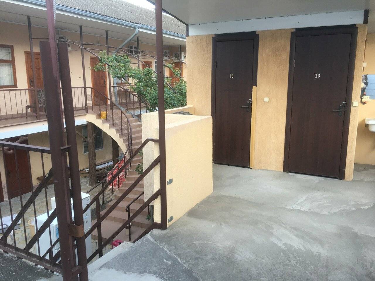 Фотографии номера Двухместный номер эконом-класса с 1 кроватью в Гостинице Домик у моря Анапа