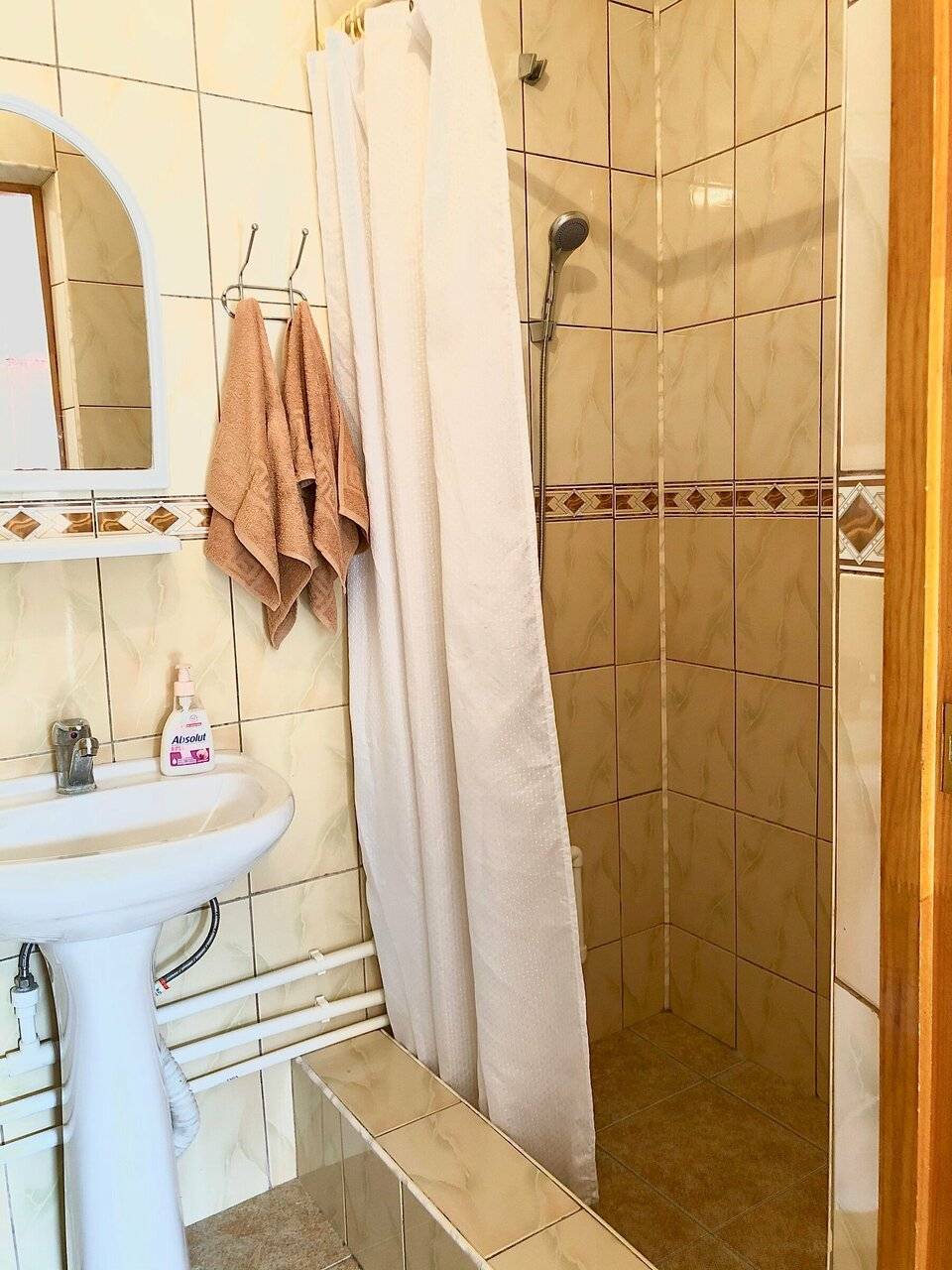 Фотографии номера Трехместный номер в Гостинице Домик у моря Анапа